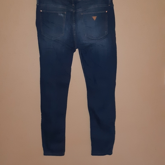 Guess "Power Stretch" Skinny - Picture 10 of 10